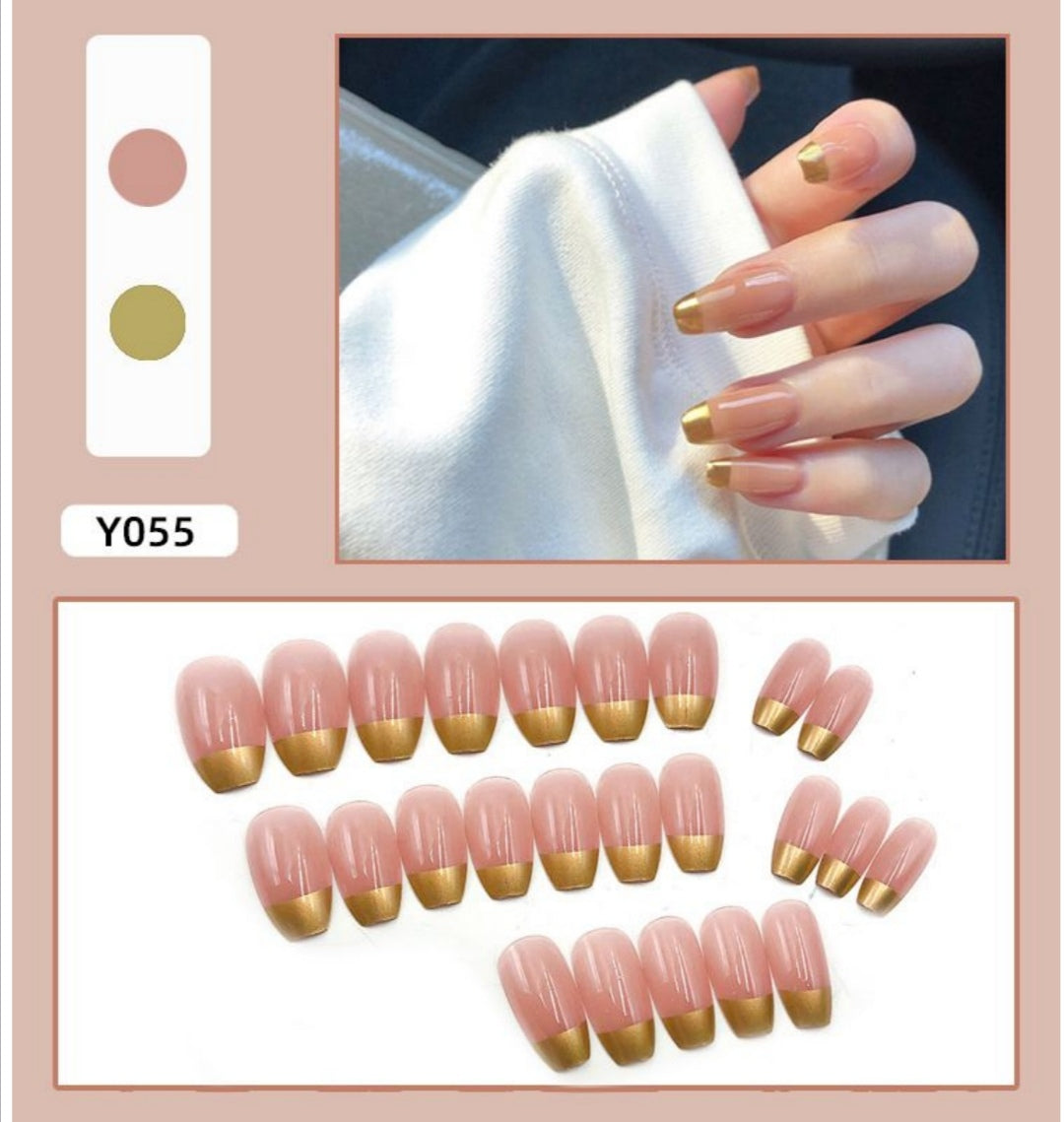 O.TWO.O STICK ON NAILS
