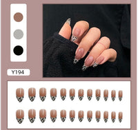 O.TWO.O STICK ON NAILS