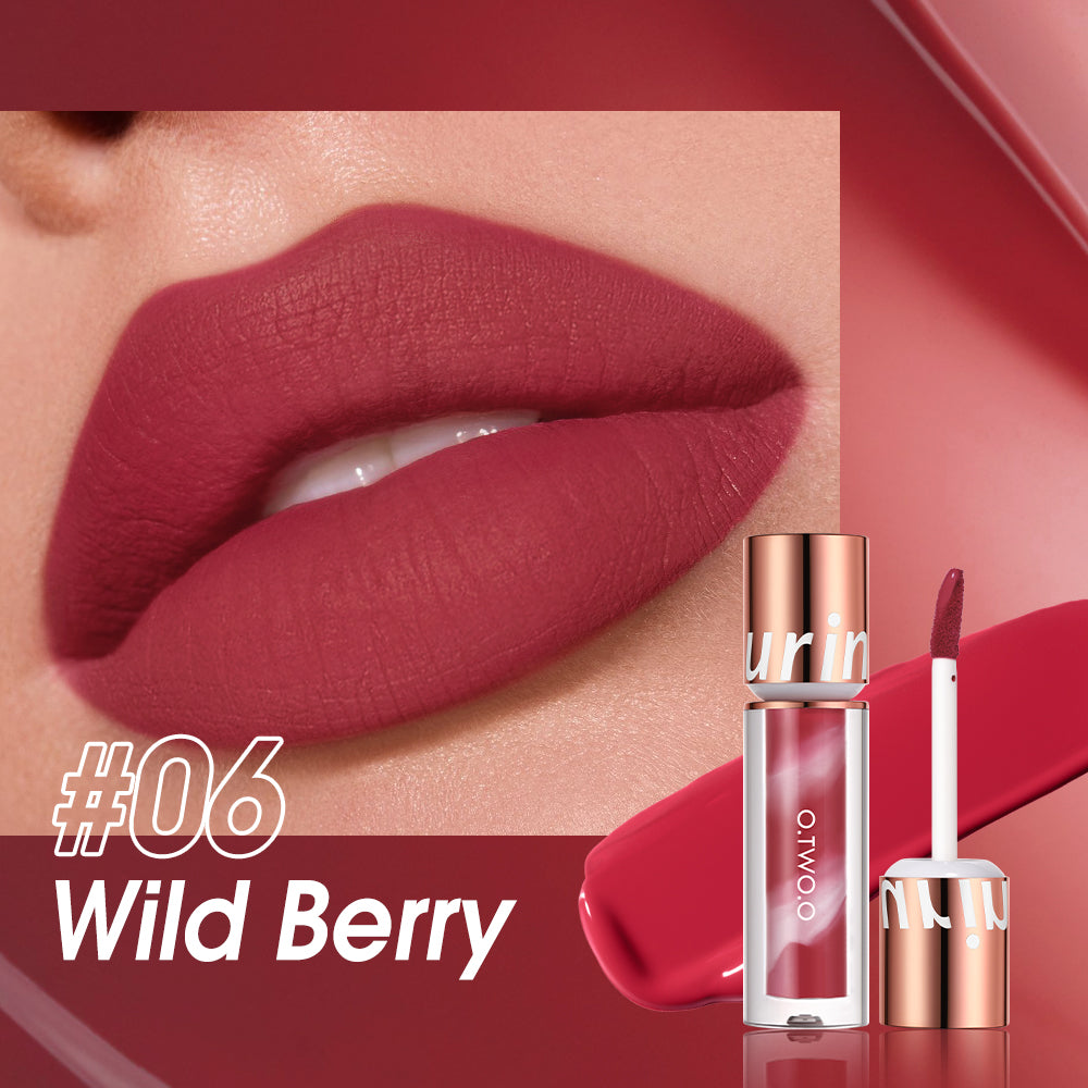 O.TWO.O ULTRA STAY LOLEPOP LIPSTICK