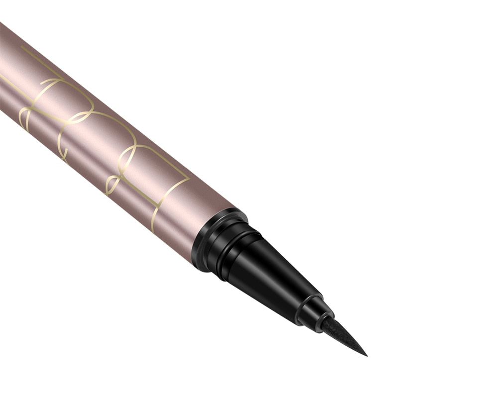 O.TWO.O SUPER WATERPROOF EYELINER MARKER
