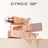 O.TWO.O LASTING FULL COVERAGE FOUNDATION