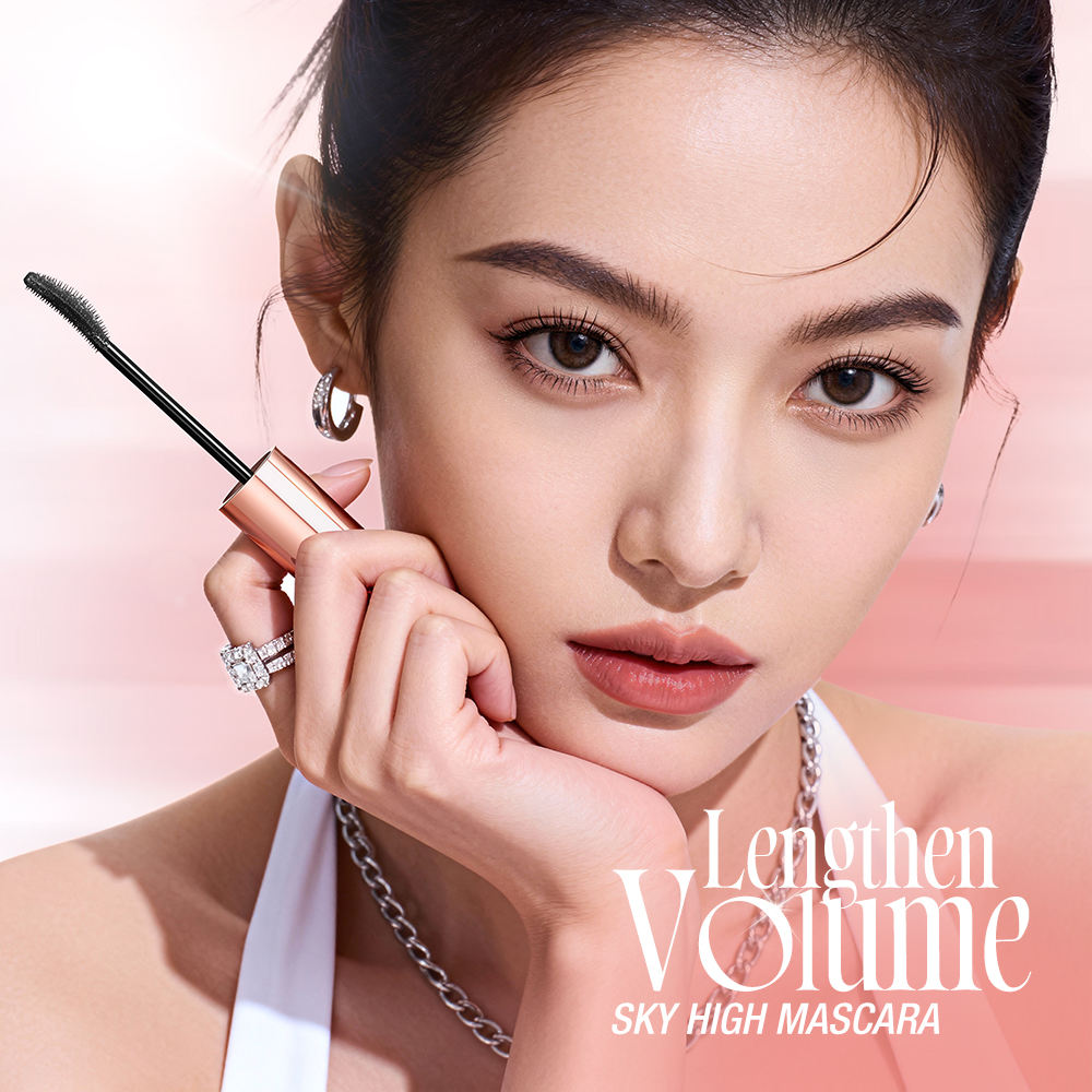 O.TWO.O INTENSE VOLUME DEFINING WATERPROOF MASCARA