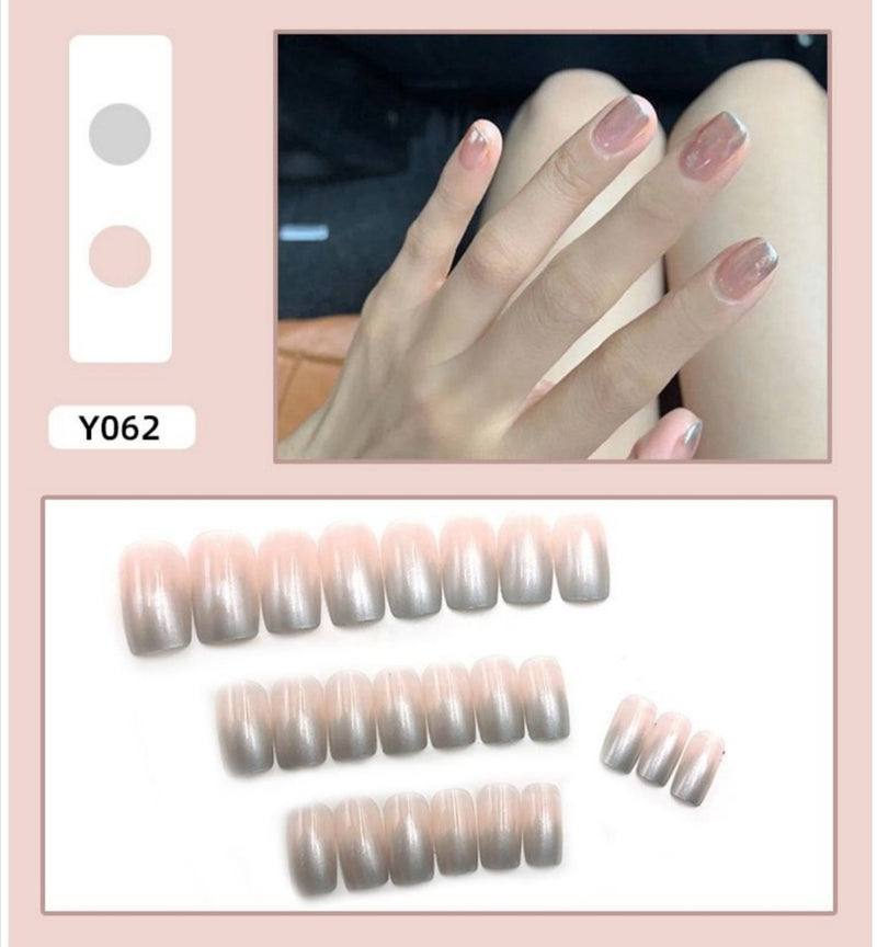 O.TWO.O STICK ON NAILS