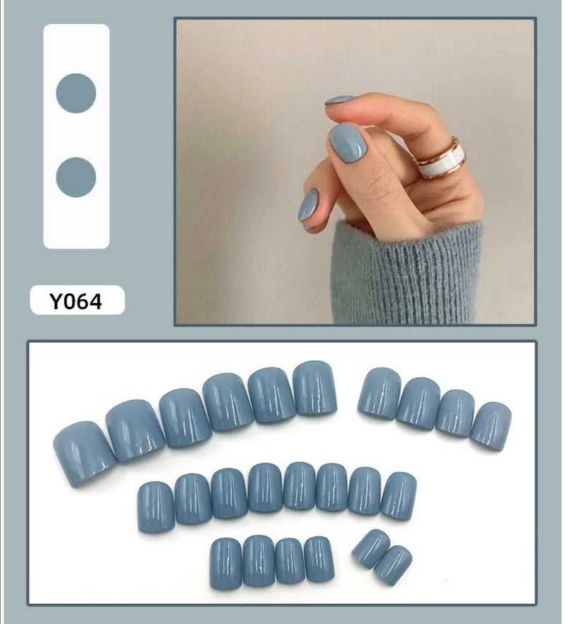 O.TWO.O STICK ON NAILS