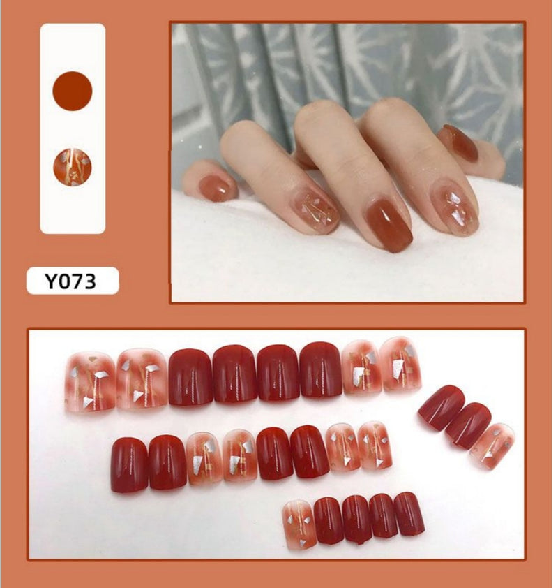 O.TWO.O STICK ON NAILS