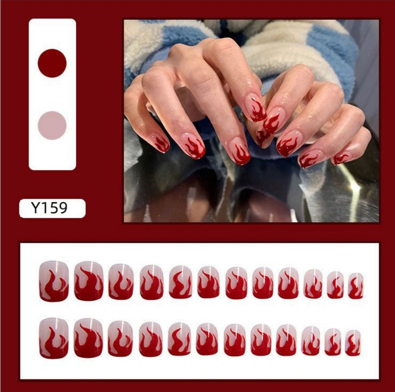 O.TWO.O STICK ON NAILS