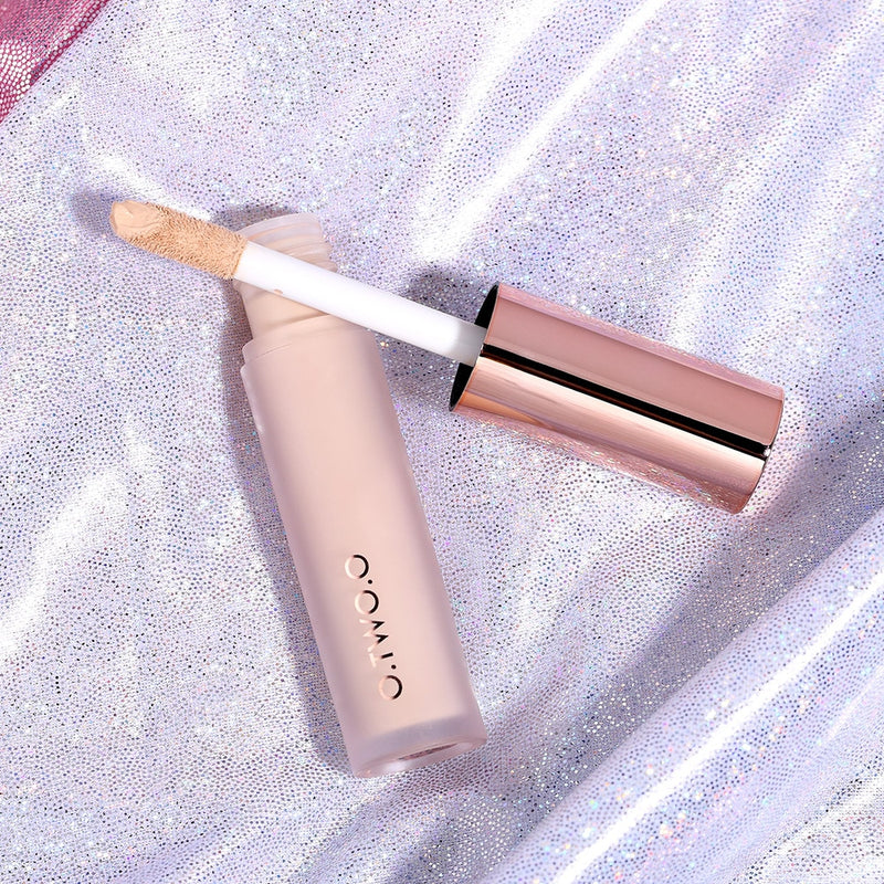 O.TWO.O HIGH COVERAGE LIQUID CONCEALER