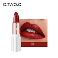 O.TWO.O VELVET SHAPING LIPSTICK