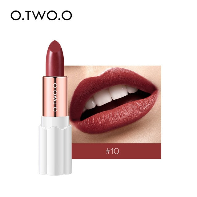 O.TWO.O VELVET SHAPING LIPSTICK