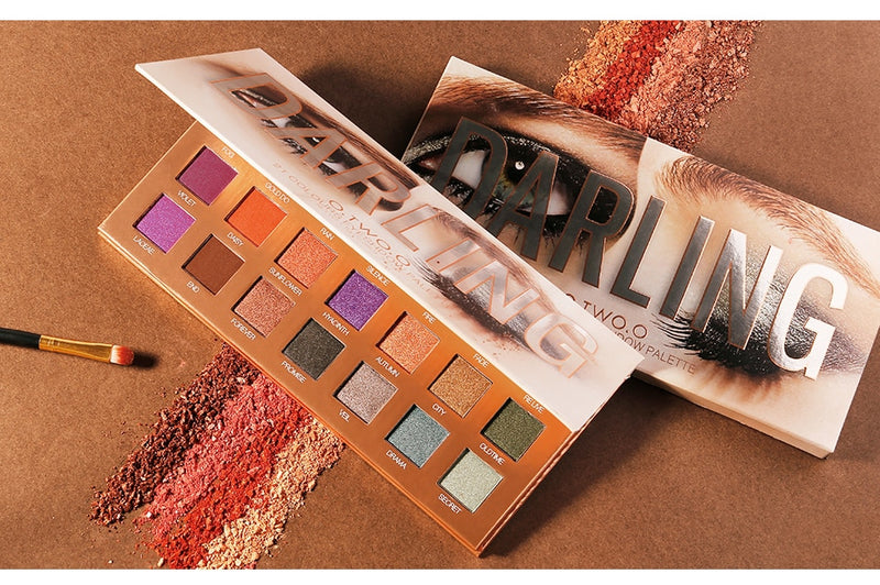 O.TWO.O DARLING EYESHADOW PALETTE
